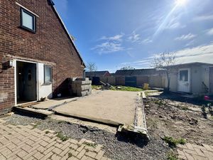 Photo 12- click for photo gallery